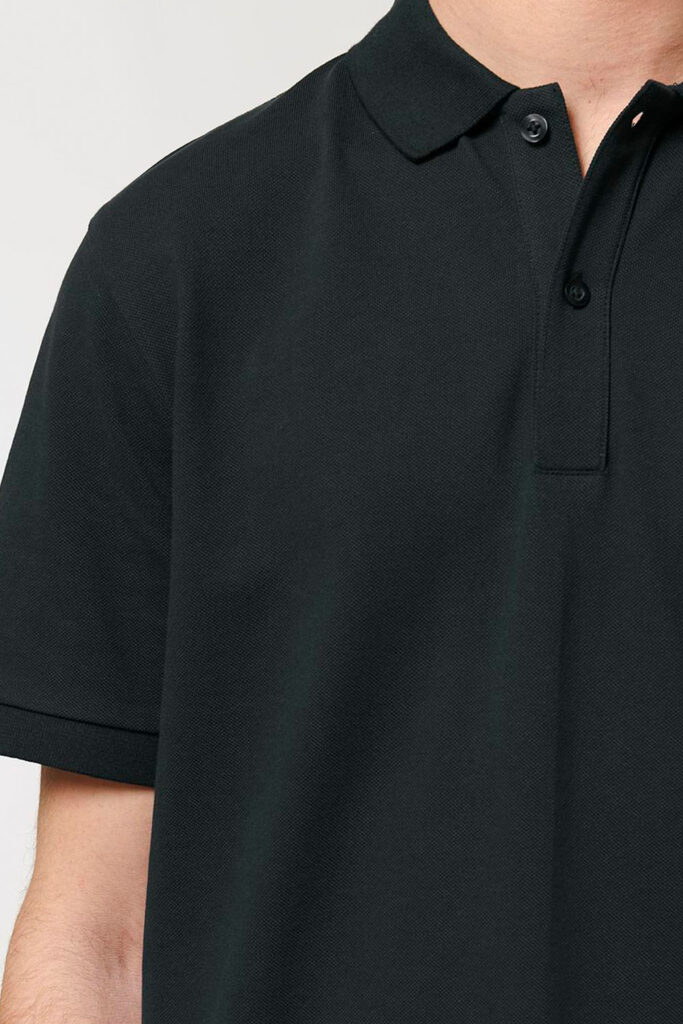 narovinu_online_polo_black_1000x1500_03